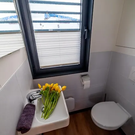 Ferienhaus Floatinghouse Lp1 Peenemünde